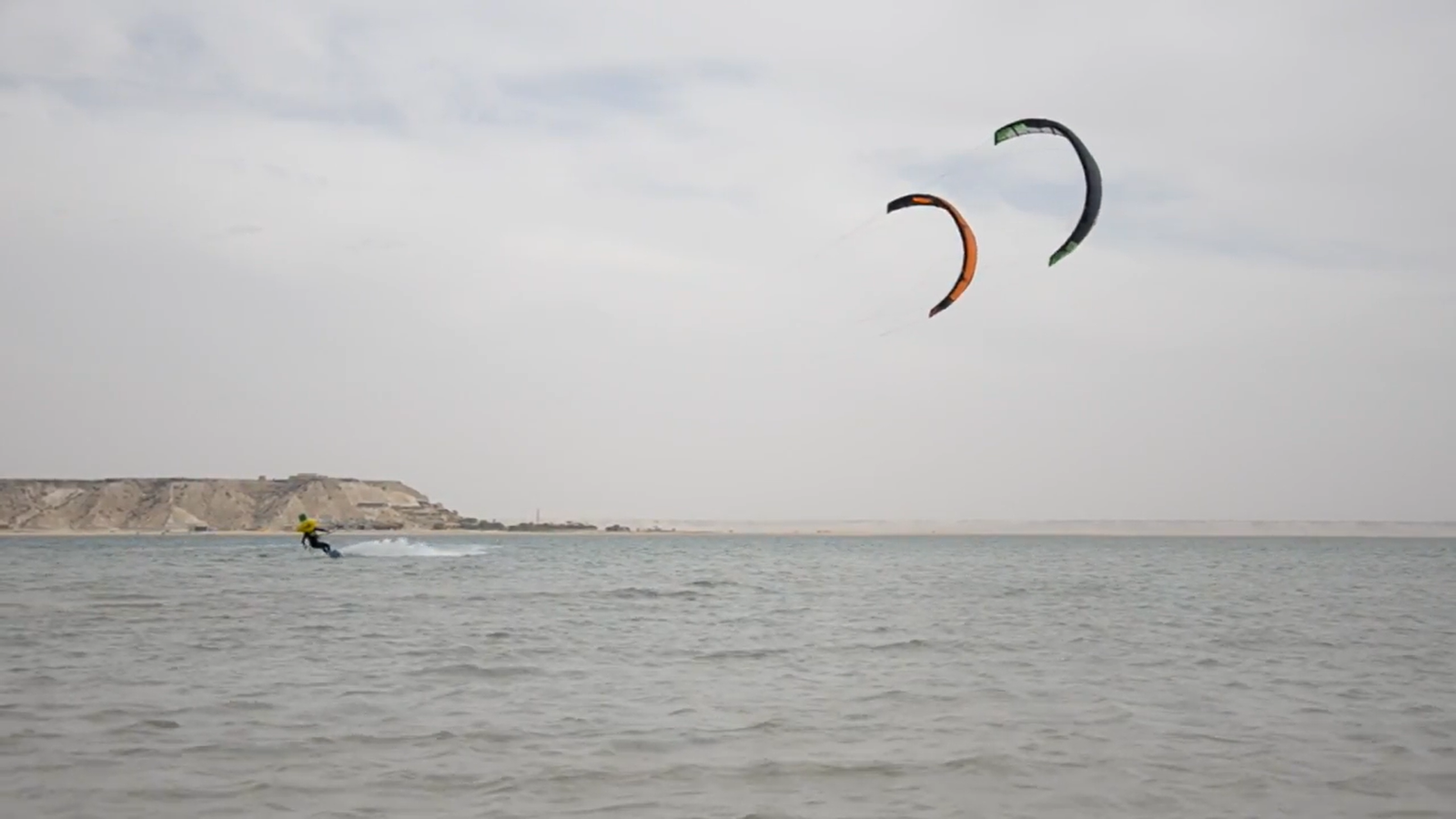 kite with 2 kites